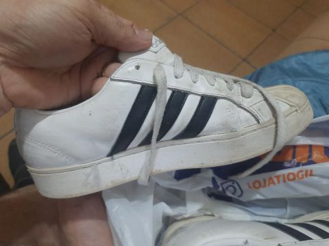 Tênis Adidas Branco