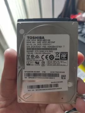 Vendo HD de 1 tb Toshiba de notebook 