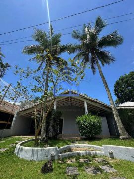 Casa para locação no condomínio Park Imperial, no bairro do Massaguaçu em Caraguatatuba, S