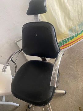 Vendo moveis para salão 