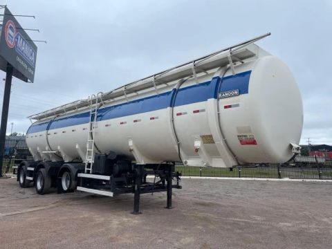 CARRETA TANQUE RANDON VANDERLEIA 43 MIL LITROS ANO 12