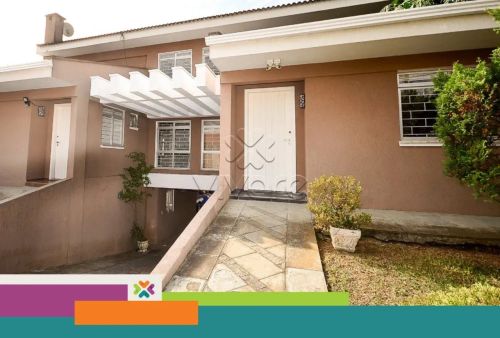 Sobrado em condomínio 3 quartos e 2 vagas - Bairro Vista Alegre à venda