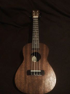 Ukulele Concert Harmonics UK20-NT USADO