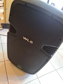 Caixa de Som Amplificada WLS