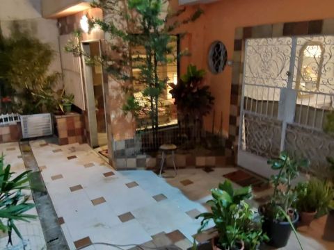 Casa para alugar na Rua General Câmara, Jardim Vinte e Cinco de Agosto, Duque de Caxias - 