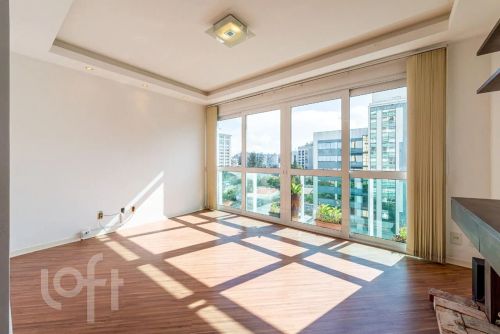 Apartamento 2 dormitórios (1 suítes), à venda no bairro Boa Vista, Porto Alegre.
