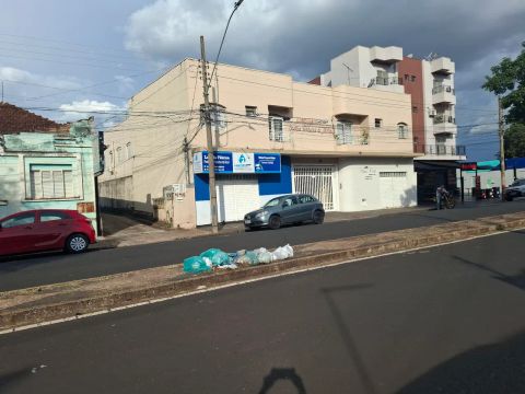 Comodo comercial ponto excelente