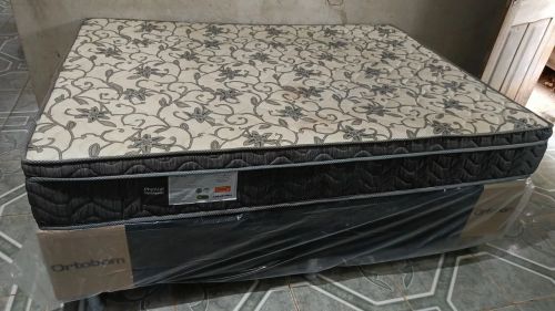 Vendo esta cama com 3 meses de uso