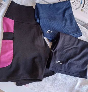 Roupa de academia