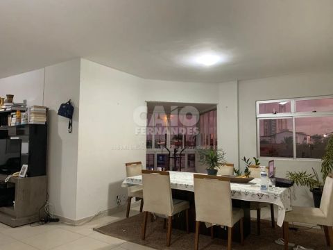 Apartamento no edifício Apollo