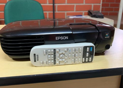 Projetor Epson S10