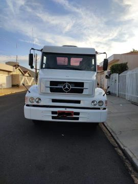 Caminhão Mercedes L1620