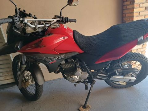 *xre 300 2010 raridade*