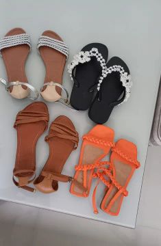 Lote de rasteiras e chinelo n34 