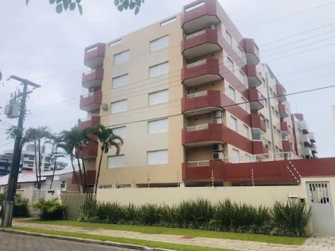Apartamento para aluguel com 170 metros quadrados com 4 quartos em Centro - Guaratuba - PR