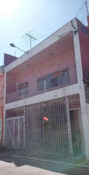 Alugo  p/ Residência -Comércio -Consultório- muito perto da Estação do Trem na Zona Leste.