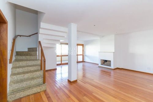 Apartamento com excelente localização