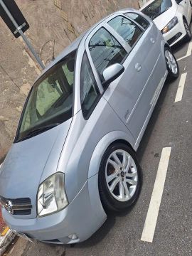 GM Meriva 1.8 Maxx Completa