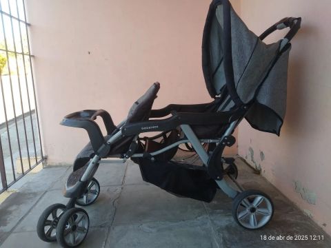 Carrinho de Bebê Galzerano - Duplo