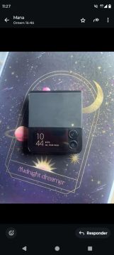 Celular Samsung Galaxy Z Flip 4 - 100% Original