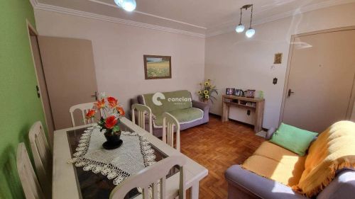 APARTAMENTO AMPLO NO CENTRO - 4 QUARTOS - A UMA QUADRA DO CALÇADÃO!
