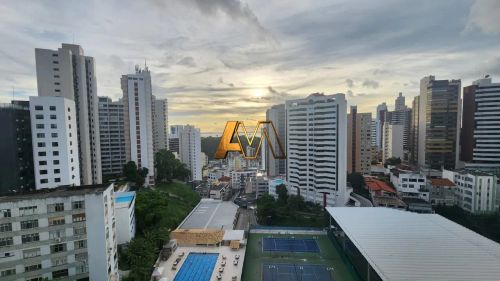 Apartamento à venda no bairro Graça - Salvador/BA