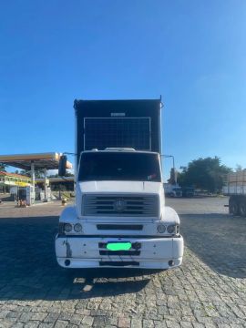 Mercedes bens 1620 99