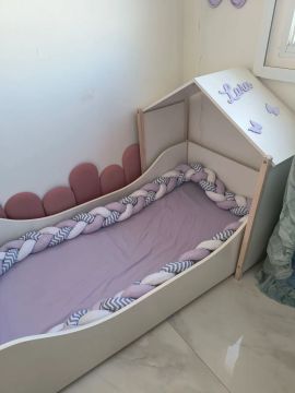 Cama Infantil Casinha com Protetor de Cama