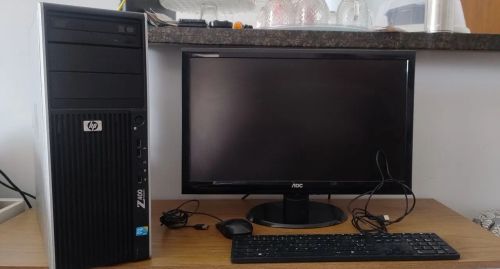 Computador HP Z400 Workstation / monitor e acessórios completo 