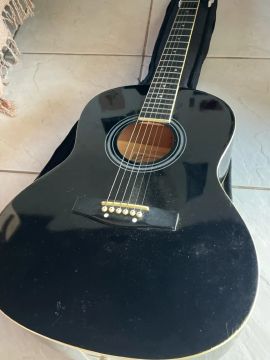 Violão acústico pouquíssimo usado