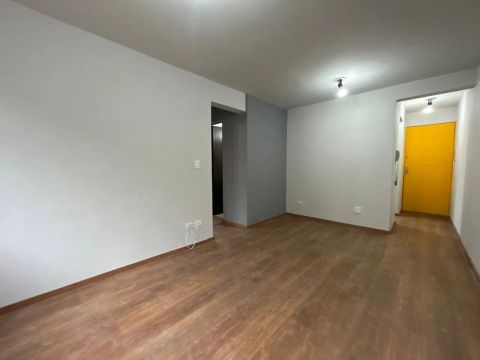 Vendo apartamento no  Novo Mundo 