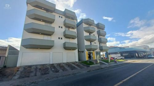 Apartamento com excelente localização.