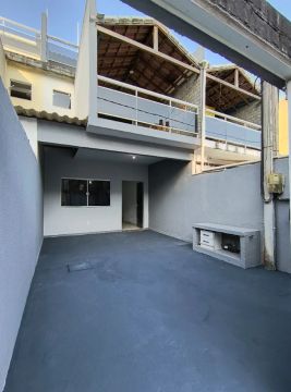 casa  vargem grande 3 quartos (suítes) + terraço a 50mt da bandeirantes condomínio fechado