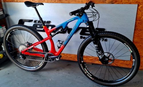 Bicicleta MTB Full Suspension
