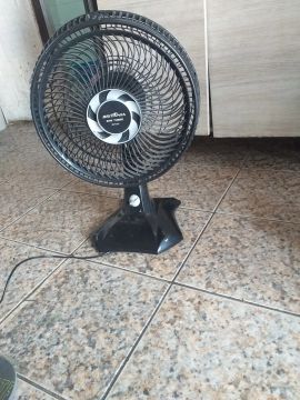Vendo ventilador britania bvt301 turbo 60 v