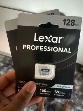 cartão micro SD lacrado