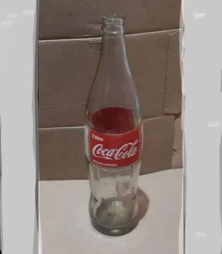 1 real unidade. Garrafa de vidro Coca-Cola