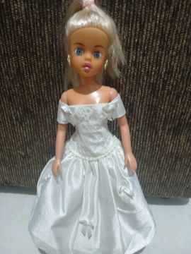 Boneca Susi Noiva