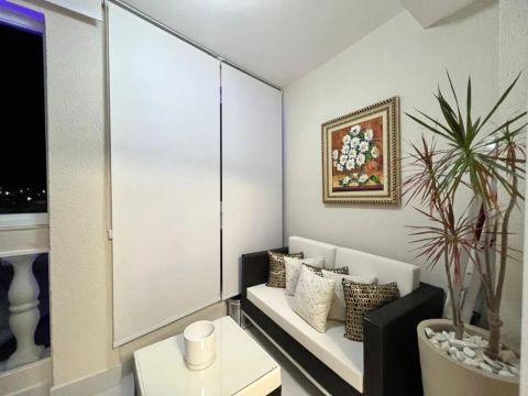 LOCAÇÃO- Lindo Apartamento MOBILIADO- 2 dorm. e 1 suíte- Esplanada.