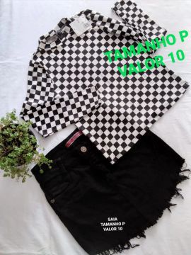 Blusa xadrez e saia jeans preta - Tamanho P
