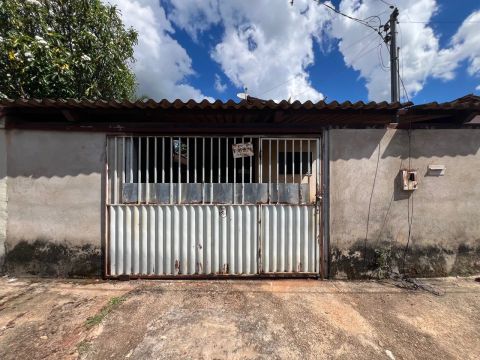 Casa 3 quartos , lote 300 m2