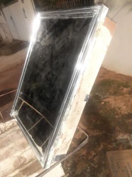 Armarinho de banheiro de imbutir usad/conservado