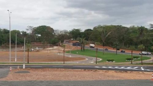 Imóvel para venda possui 250 metros quadrados em Gurupi - Teresina - PI