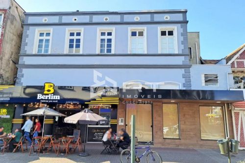 Loja comercial para Alugar na Rua XV de Novembro em Blumenau