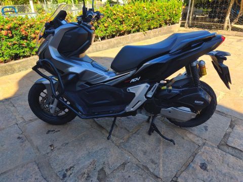 HONDA ADV COM BAIXO KM