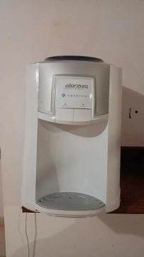 Bebedouro Gelado e Natural - Colormaq Premium garrafão 