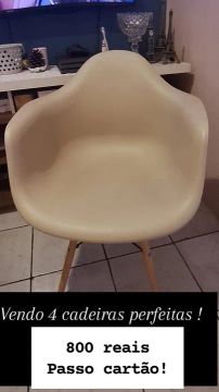 3 Cadeiras Eames - Perfeitas!
