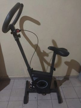 Bicicleta Ergométrica Vertical