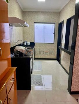 Apartamento Térreo no Bairro Columbia