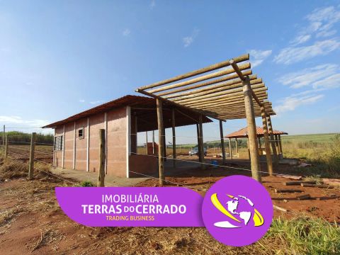 SITIO PRA ALUGUEL COM 20.000M2, IDEAL PRA ALTAS PRODUÇÕES!!